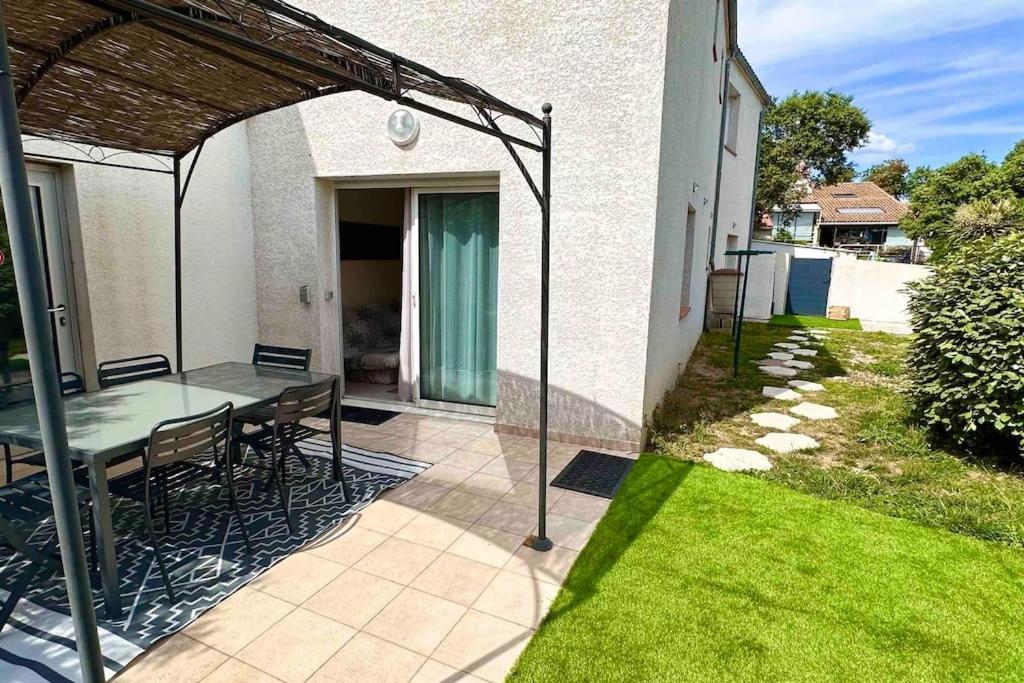 Appart Independent Garden Pool & Spa Sussargues Luaran gambar