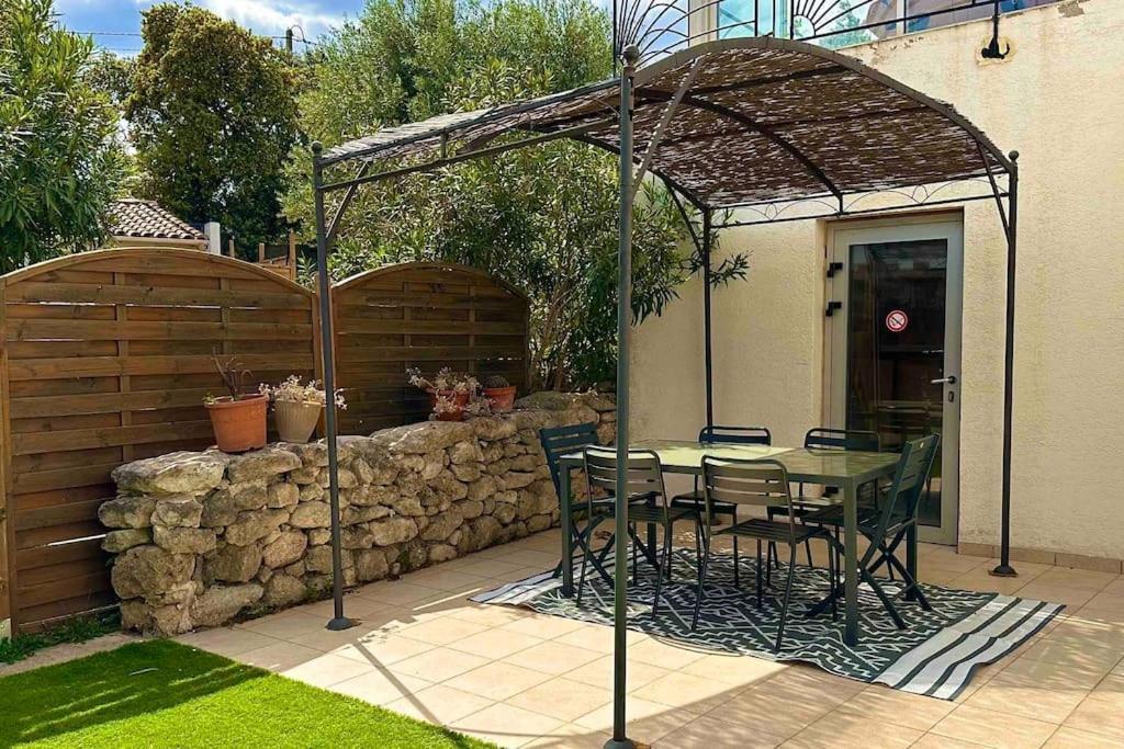 Appart Independent Garden Pool & Spa Sussargues Luaran gambar